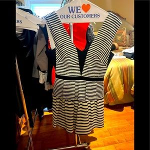 Beauty / black and white BCBG DRESS